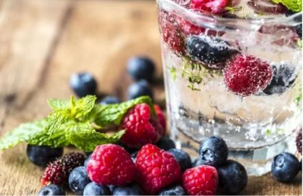 De qué está hecho el polvo para preparar agua de sabor