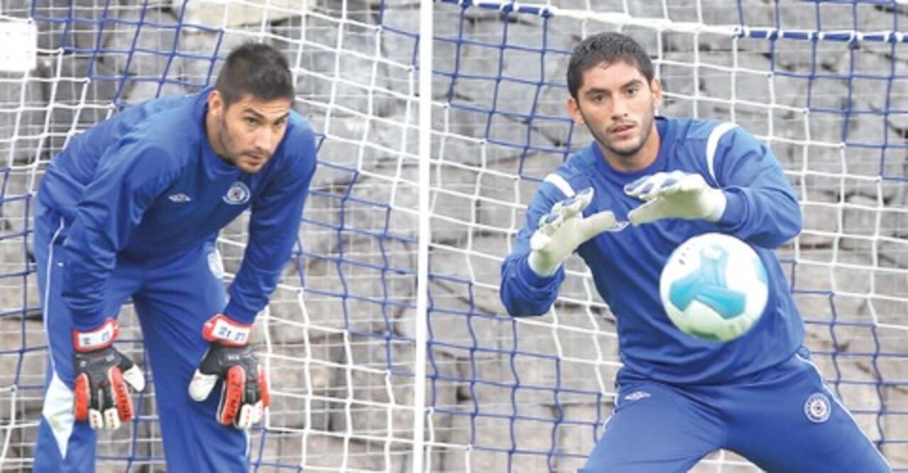 Viejos conocidos se enfrentan en el Azul