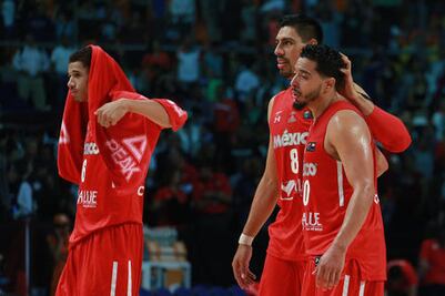 México tropieza y complica boleto a JO