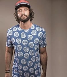 Salomón se renueva con el electro pop