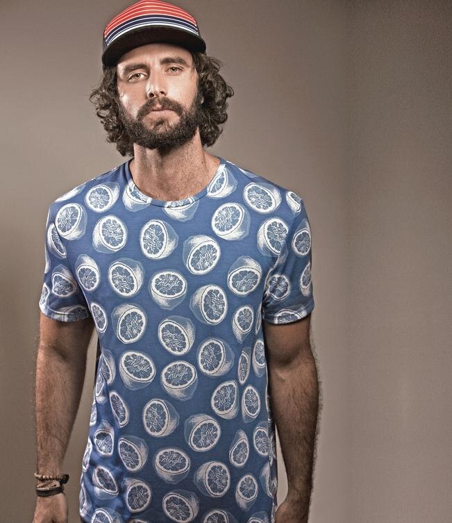 Salomón se renueva con el electro pop