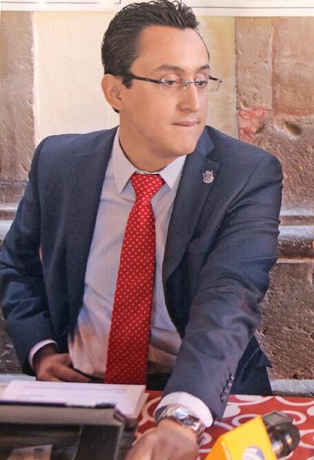 Suman 900 mdp compras de Querétaro