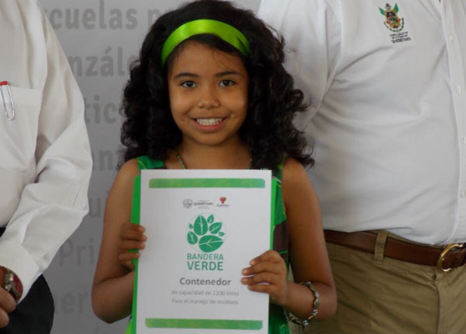 Entran con  Bandera Verde