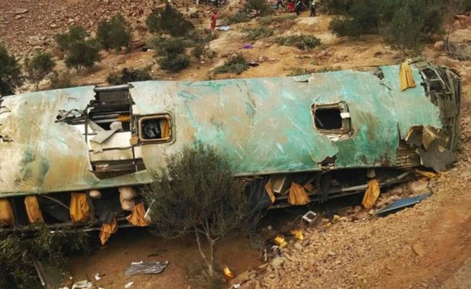 Al menos 35 muertos en accidente de autobús en Perú