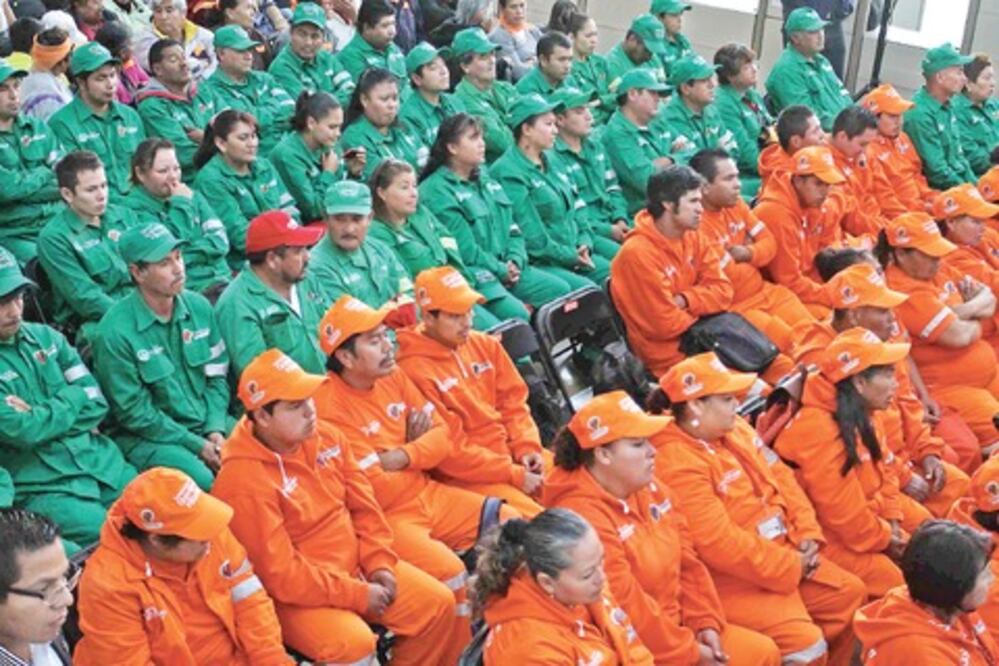 Reconoce capital labor de sus trabajadores