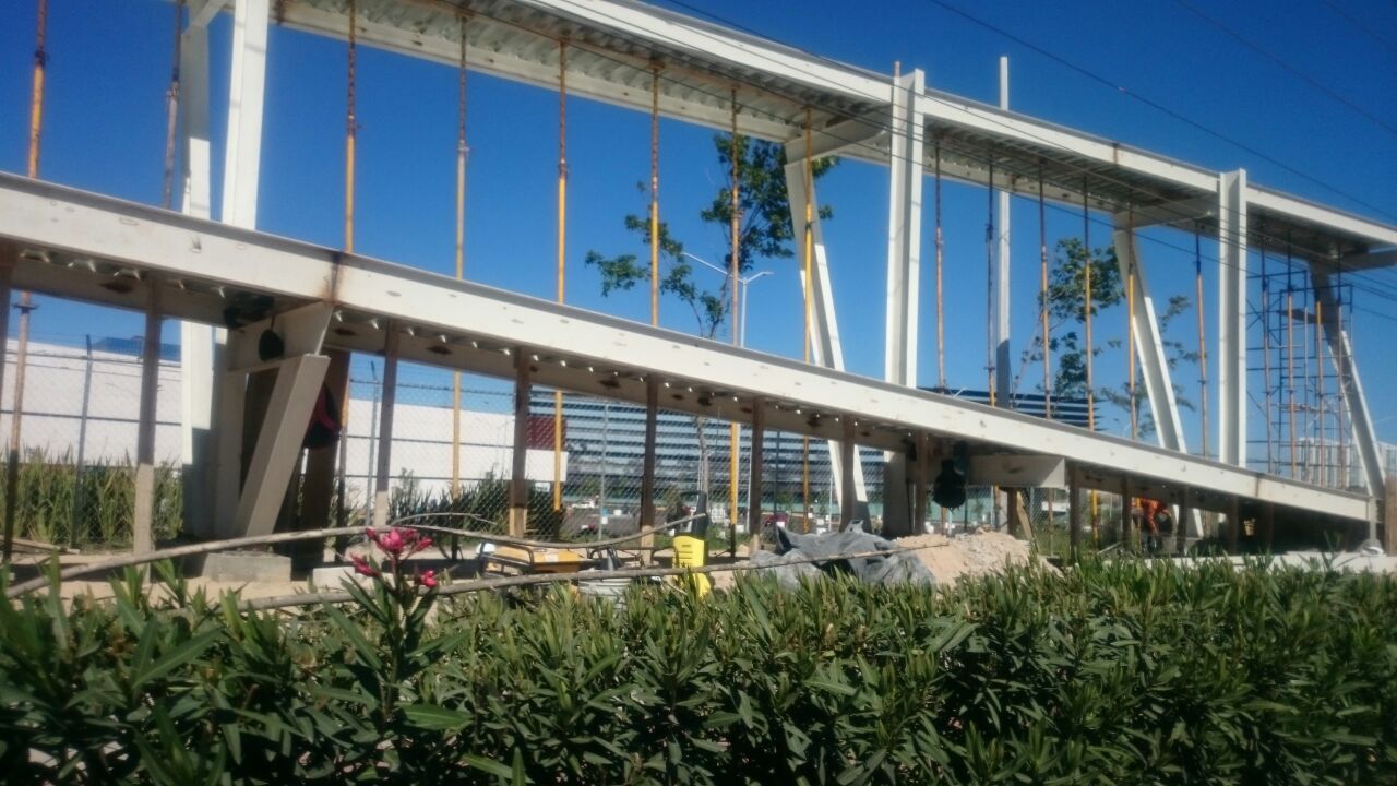 Finales de abril quedará listo puente peatonal en Antea