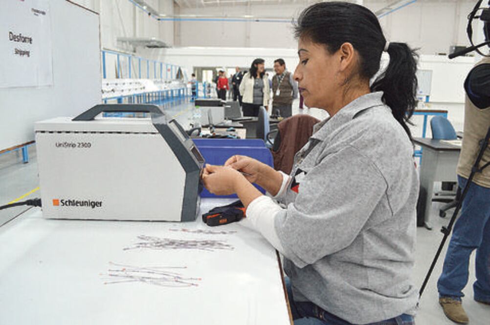 STPS: nuevo gobierno debe mejorar salarios