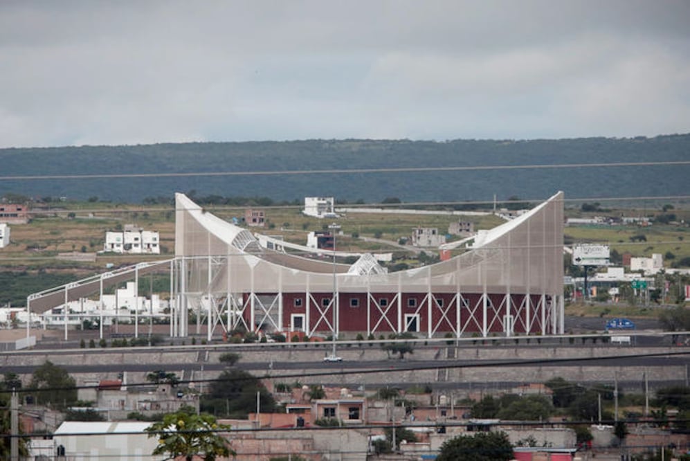 El inmueble aún es propiedad del municipio, por lo que el espacio será utilizado no sólo para la charrería, también para eventos culturales (ARCHIVO EL UNIVERSAL)