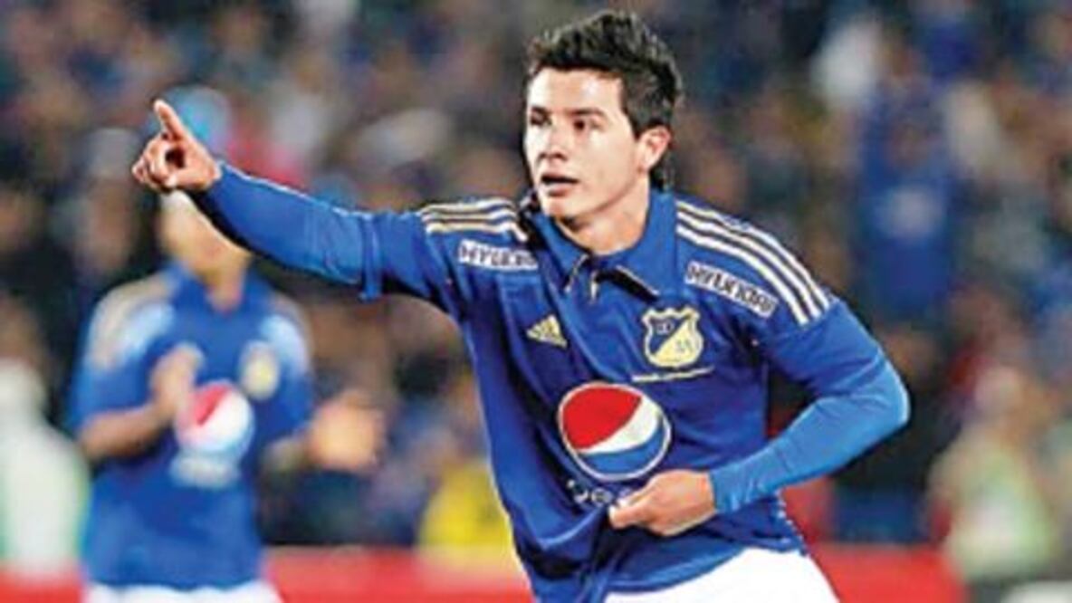 Llegan a reforzar a Gallos 2 colombianos 