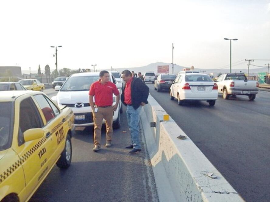 Carambola colapsa la 5 de Febrero 