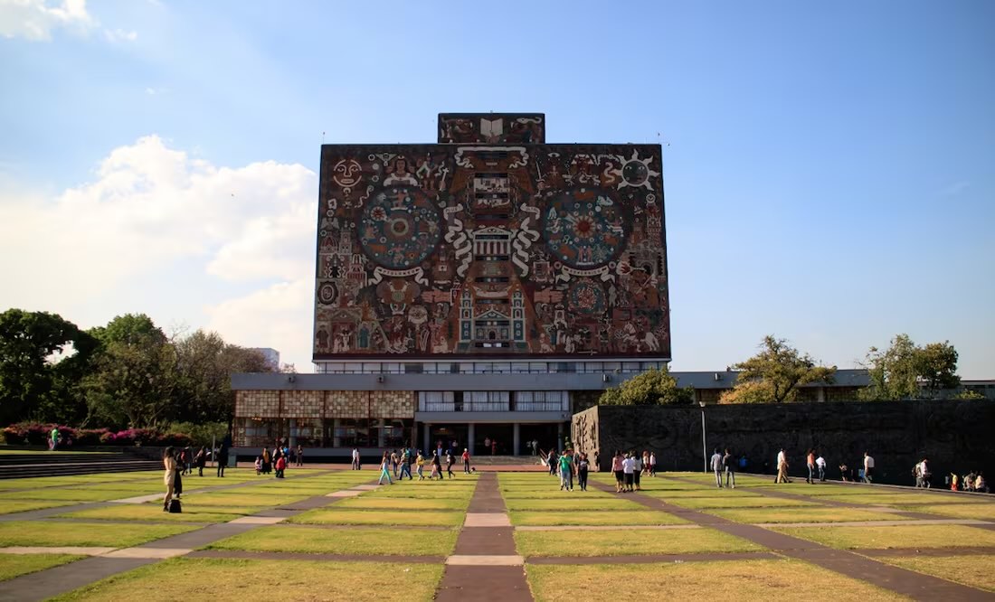 Tras paro, entregan instalaciones de la UNAM; acuerdan eliminar artículo 15 sobre expulsión de alumnos por vandalismo