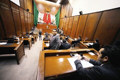 Aprueban reforma a ley de Hacienda