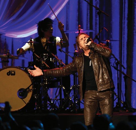 Canta Maná a Obama