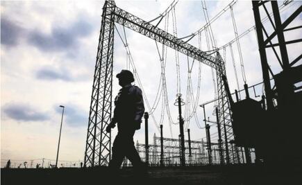 Pérdidas cambiarias afectan a Pemex y CFE