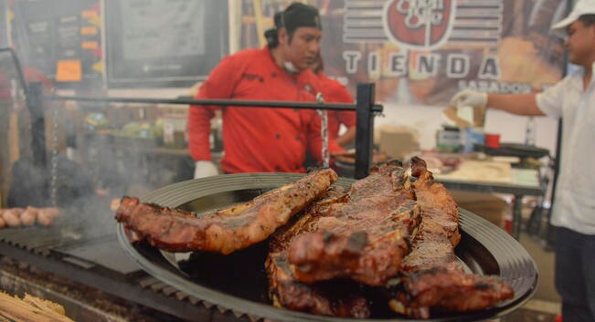 Sazón, música y diversión