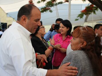 Celebran a mamás trabajadoras