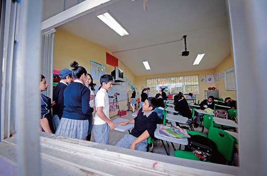 Reestructurar normal, urgen