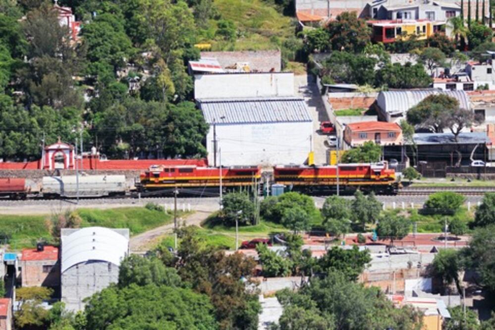 Confían en nueva licitación de TAV