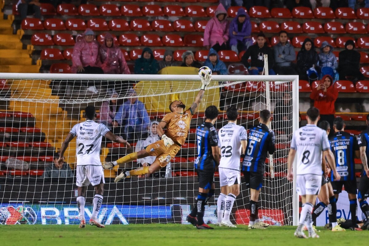 Gallos empate con el Necaxa