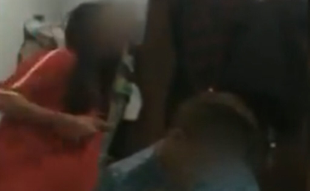 Jóvenes cortan y queman cabello a una mujer de 65 años con discapacidad mental en España