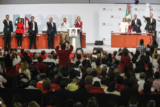 En la Asamblea Nacional, celebrada el sábado pasado, se marcó la forma de trabajar del partido para ir acorde “al México moderno”, según priístas (ARCHIVO. EL UNIVERSAL)