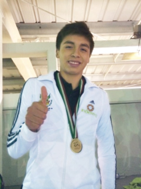 Arath Rodríguez, con récord en Nacional