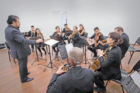 Concierto para tres sedes por la Camerata