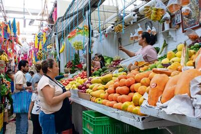Inflación afecta a pequeños comerciantes queretanos