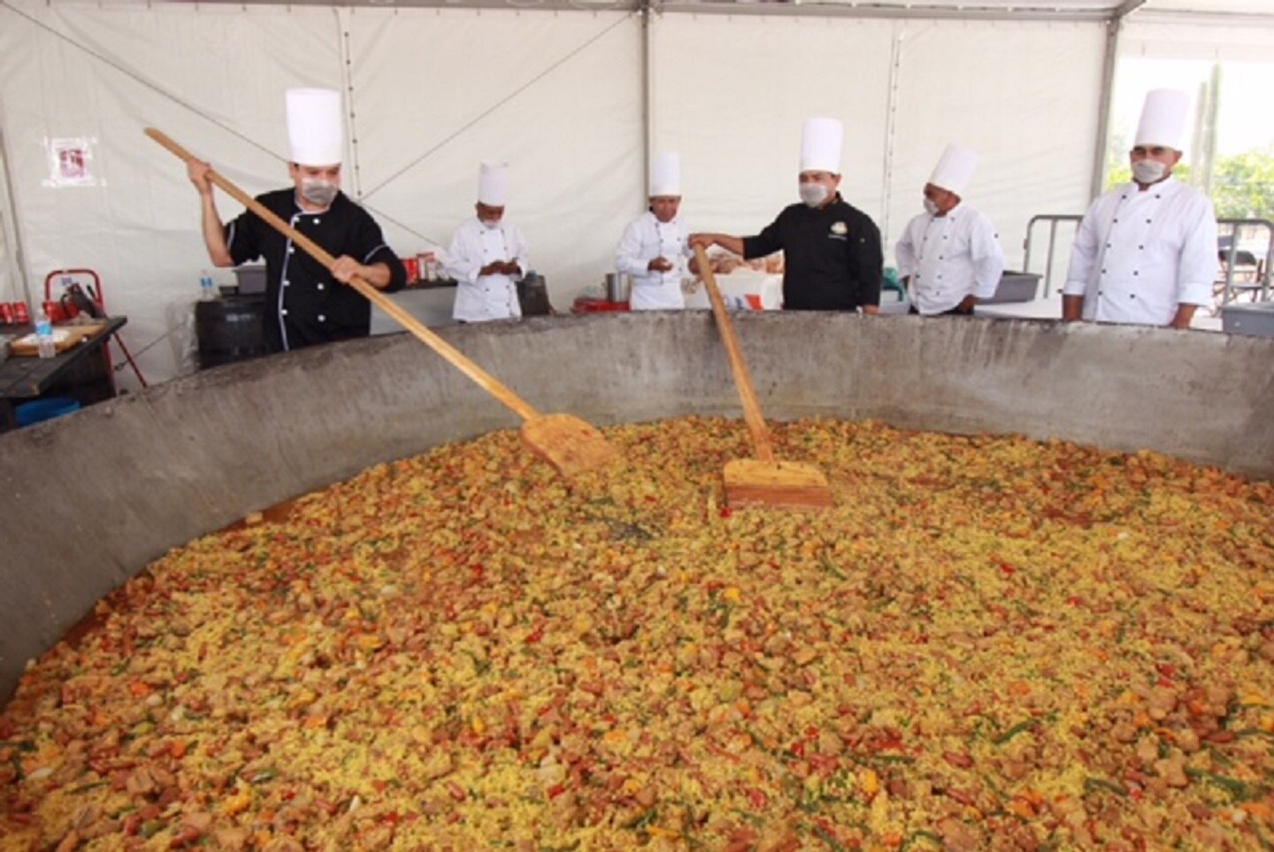 Paella, un manjar español para el paladar queretano