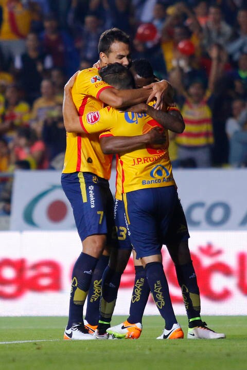 TV Azteca pide prórroga a FMF