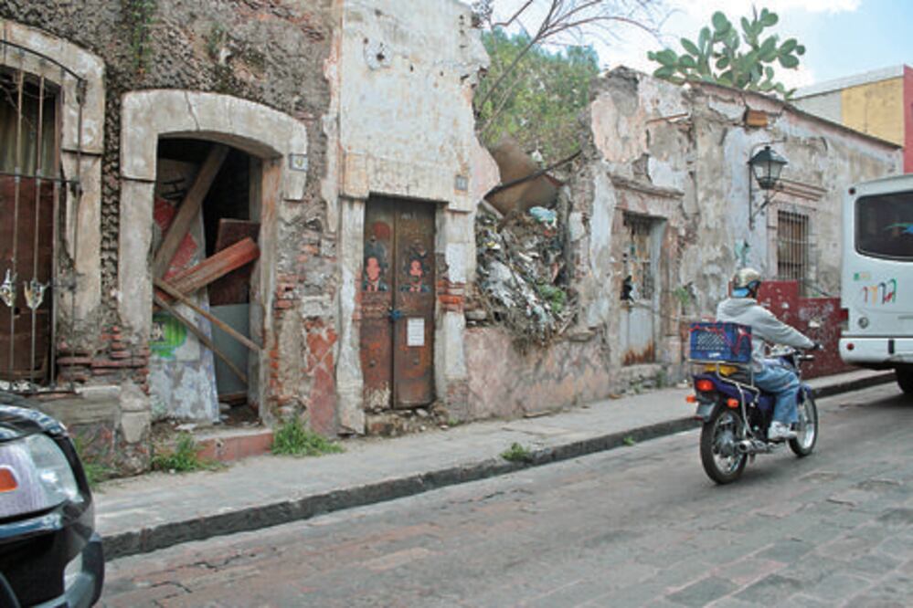 Reforzarán casonas del centro de la capital