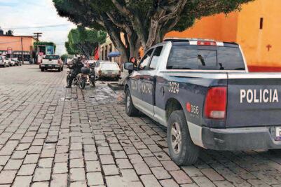 Acusan de suspender recursos