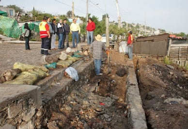 Supervisan zonas de riesgo por lluvias 