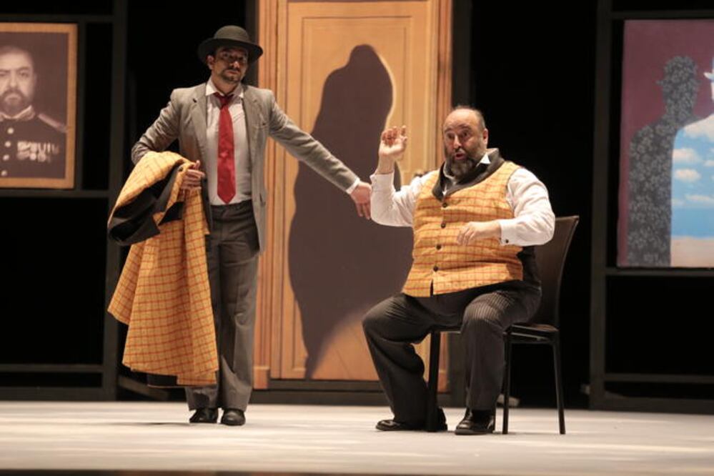 Don Pascualito cautiva a niños