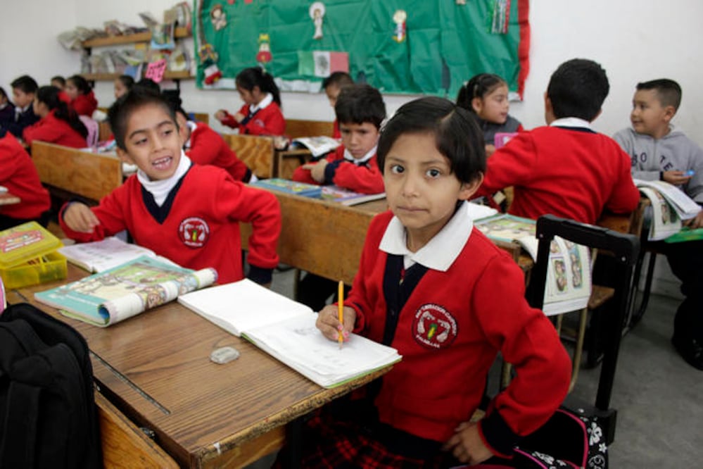 Alumnos de primaria serán funcionarios durante un día (OBTURE PRESS)