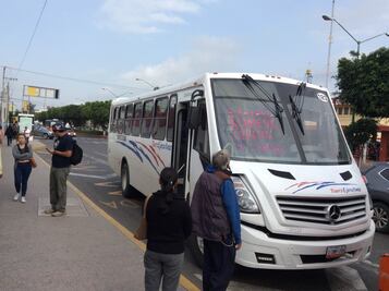 Transporte privado "sale al quite"