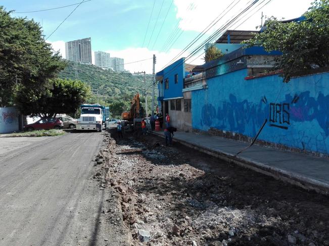 Avanza reencarpetado en avenida Hércules