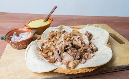 ¿Cuál es el Pueblo Mágico de Querétaro famoso por sus carnitas?