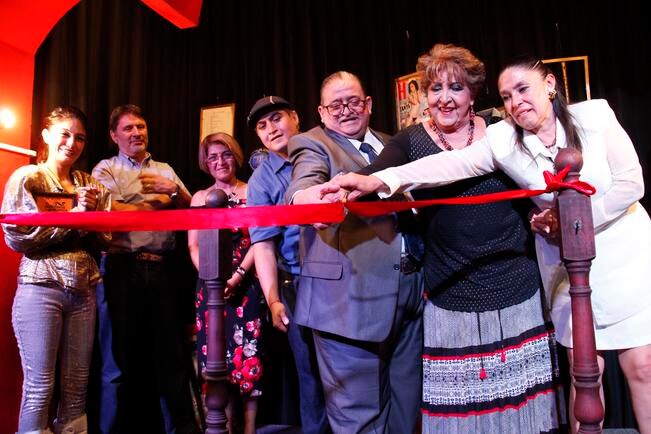 Festejan un año de hacer drama… y teatro
