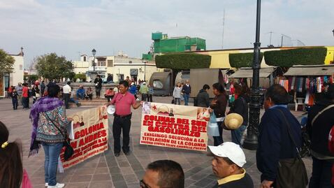 Manifestantes se reúnen en La Cruz