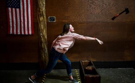 Lanzamiento de hacha, el nuevo pasatiempo de moda en EU