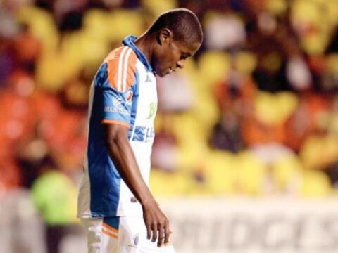 Gallos Blancos, al borde del abismo