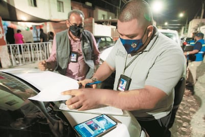 "Contagios se disparan cuando se reúnen 100 personas" 