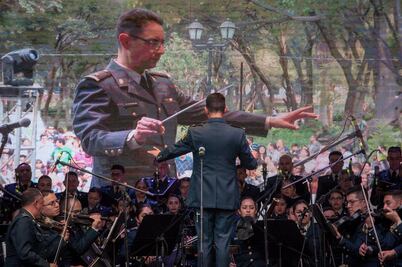 Cambiaron las armas por instrumentos musicales