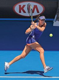 Ana Ivanovic tropieza ante la checa