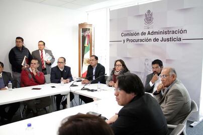 Aprueban reformas a ley de notariado