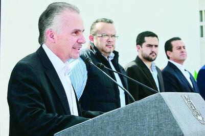 Pide Alfredo Gobera respeto a los médicos del sector salud