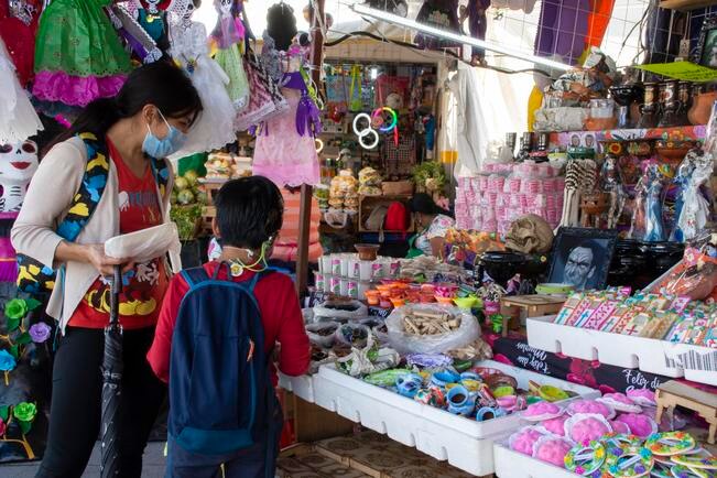 Calaveras de azúcar. Covid pega a ventas por Día de Muertos