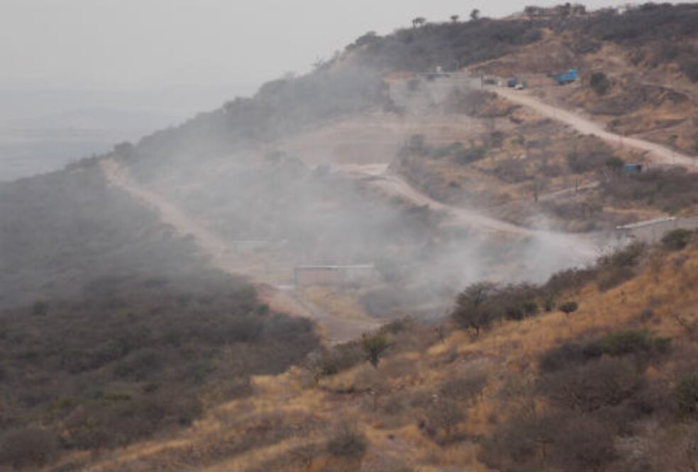 Se incendia tiradero en la capital 