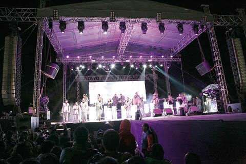 Los cumbieros invaden la Feria